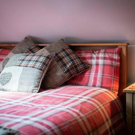The Beeches Studio, Highlands Of Scotland Newtonmore Buitenkant foto