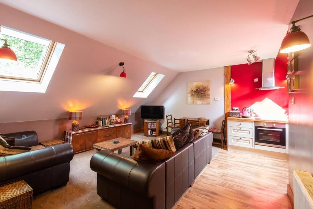 The Beeches Studio, Highlands Of Scotland Newtonmore Buitenkant foto